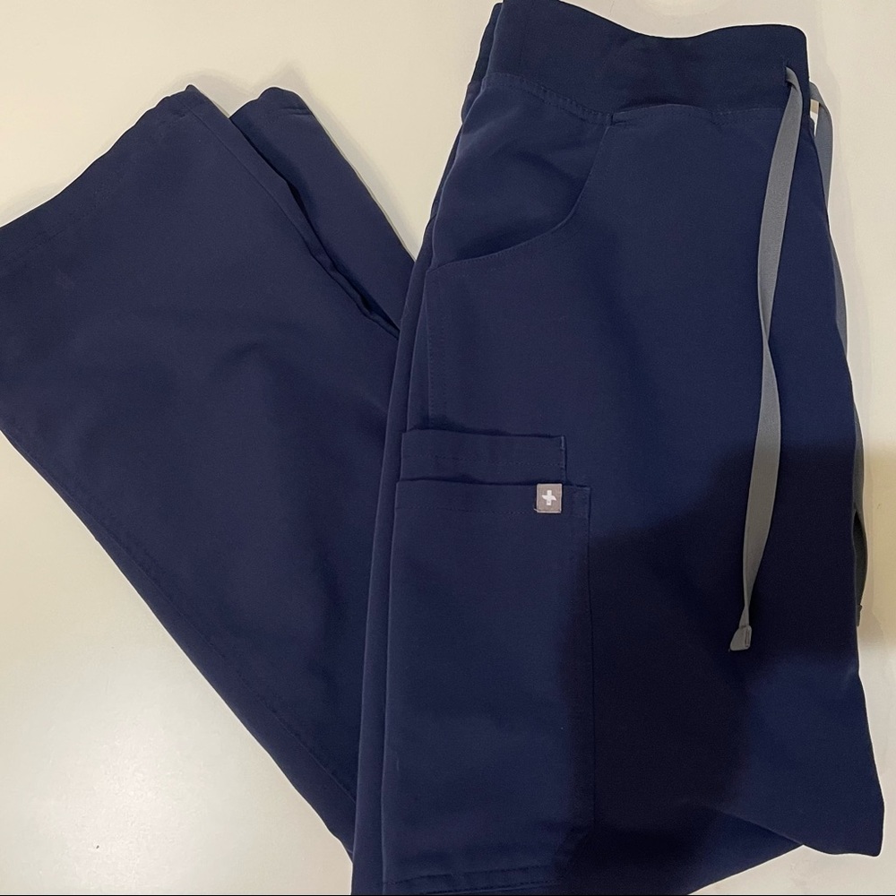 FIGS “Kade”Cargo Scrub Pant
